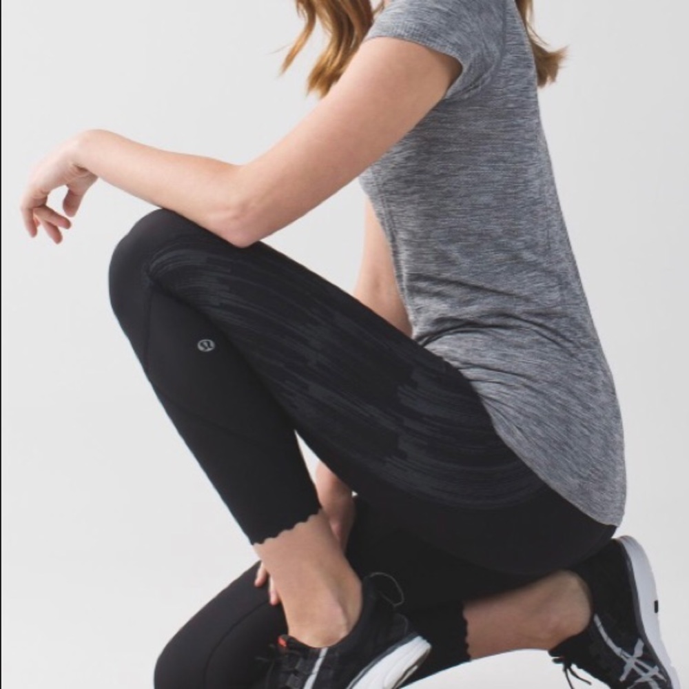 Lululemon Tight Stuff Tight